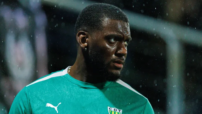 Wolves 'enquire' over Colombian defender wanted by Italian, Greek clubs