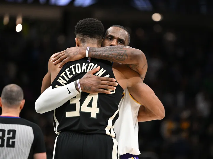 Golden State eye blockbuster moves for Giannis Antetokounmpo and LeBron James