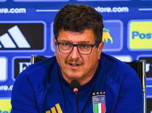 Greece vs Italy - prediction, team news, lineups