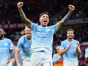 Manchester is Blue: City set two new Premier League records in “special” derby win over Man Utd