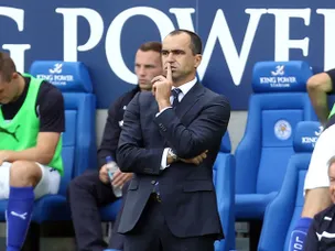 Martinez "admires" Tottenham squad