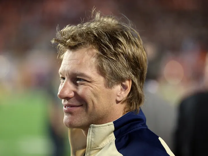 Bon Jovi still interested in Bills purchase?