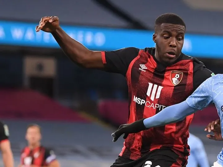 Wycombe re-sign Nnamdi Ofoborh on loan from Bournemouth