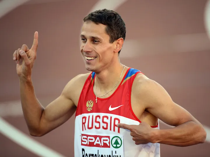 Yuriy Borzakovskiy announces retirement