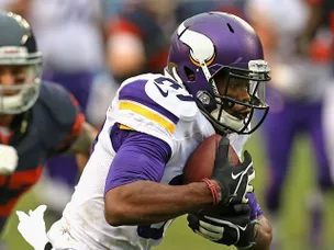 Vikings up by six at the half