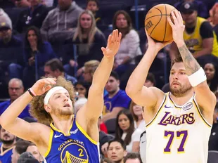 Golden State Warriors vs. Los Angeles Lakers: Player props, injury report and prediction | NBA