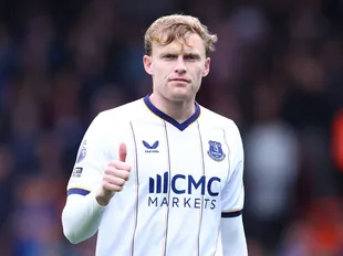 Man United make 'fresh contact' over Branthwaite move - but face competition from three clubs