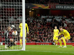 Arsenal ease into Europa League last 16
