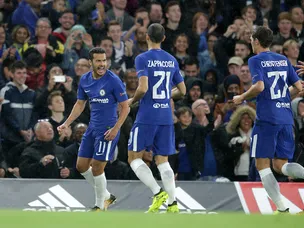 Chelsea hit Qarabag for six in CL opener