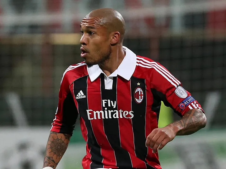 De Jong out for rest of the season