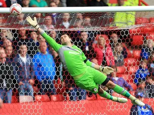 Forest condemn Cardiff to defeat