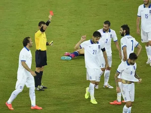 Katsouranis banned for Greece