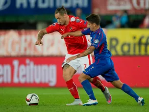 Austria close on Euro 2016 finals place