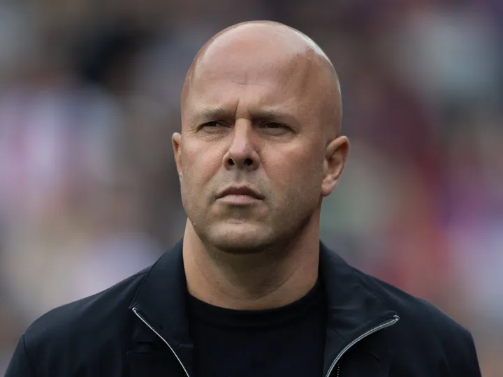 "I don’t even have five defenders": Slot hints at team news ahead of West Ham