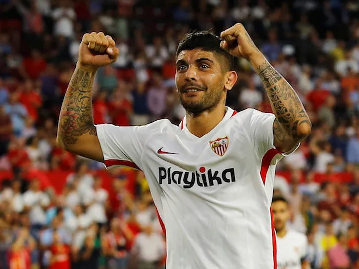 Arsenal 'eye Â£18m Ever Banega deal'