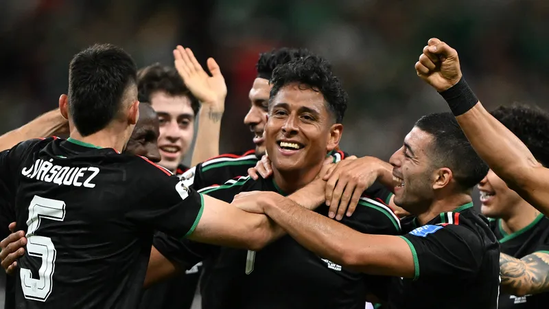 Kim's calamitous howler gifts Mexico first knockout stage spot
