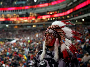 Cleveland Indians join Washington Redskins in reviewing team name