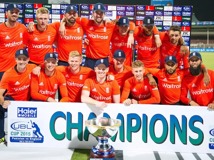 England defeat Pakistan in super over