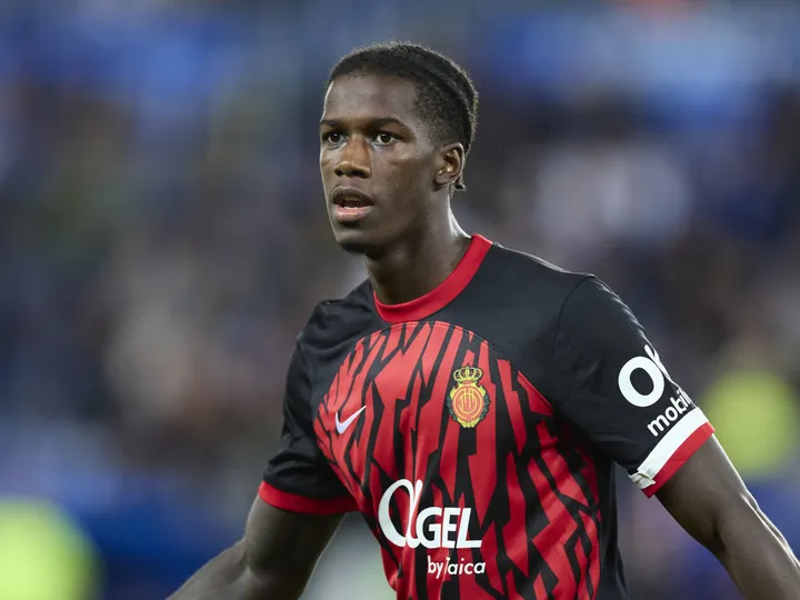 Wolves 'agree deal' with Portuguese newcomers to end winger's nine-game, 42-month stay