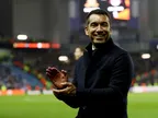 Van Bronckhorst: 'We will do everything to win Europa League'