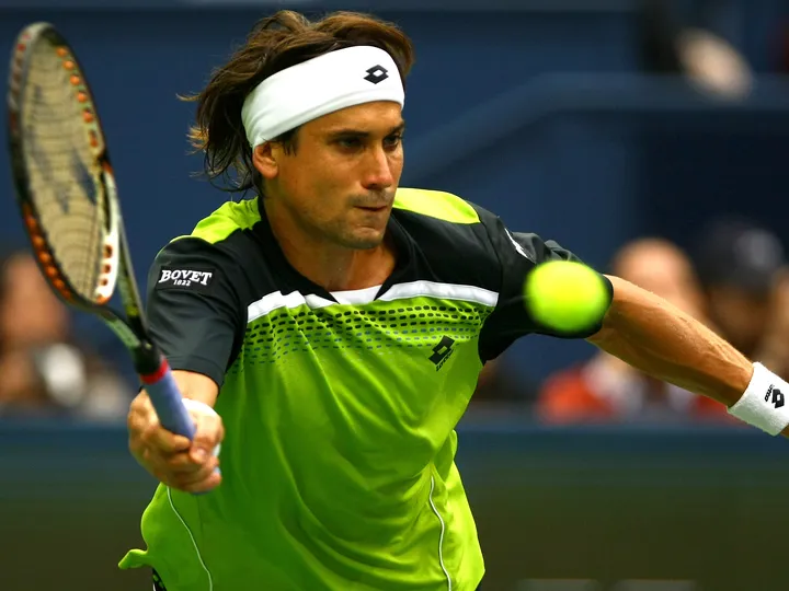 Ferrer ousts erratic Youzhny