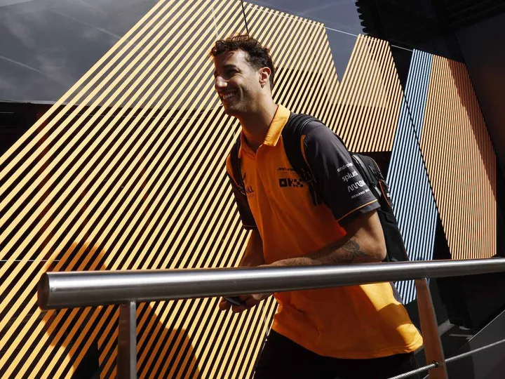 Seidl confirms Ricciardo's 2023 contract