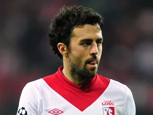 Late goals seal win for Lille