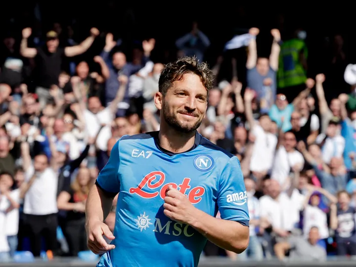 Leeds, Newcastle 'considering Dries Mertens swoop'