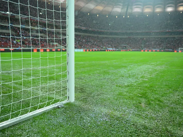 On this day: England held by Poland