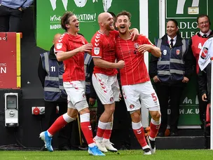 Macauley Bonne strike sees Charlton defeat Leeds