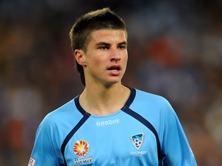 Fulham target to remain in Australia