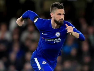 Giroud leads Chelsea attack at Burnley