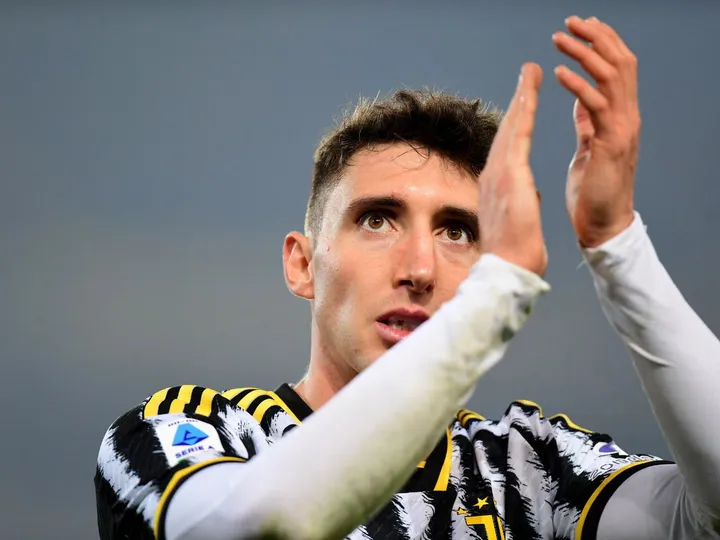 Aston Villa, Fulham 'considering move for Juventus full-back'