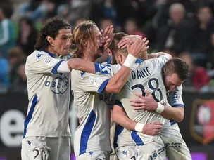 Danic strikes sinks Rennes