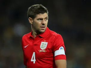 Gerrard hails England's "togetherness"
