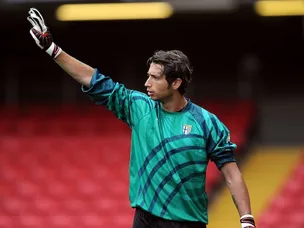 Mirante starts for Parma