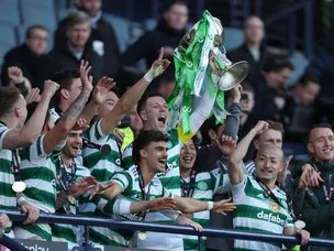 Celtic edge out rivals Rangers to retain Scottish League Cup trophy