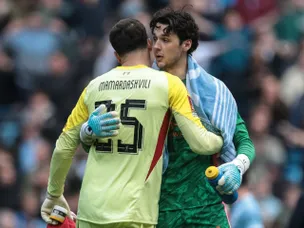 Spurs 'monitoring' big-six goalkeeper in search for Vicario successor