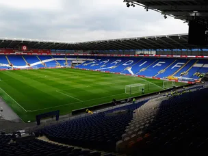 Diame, Hernandez goals give Hull win