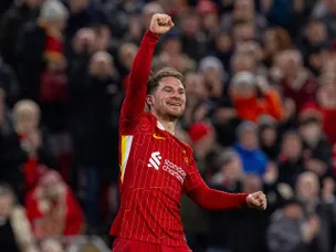 Reds match 90-year-old record in Newcastle win as Slot closes in on league title