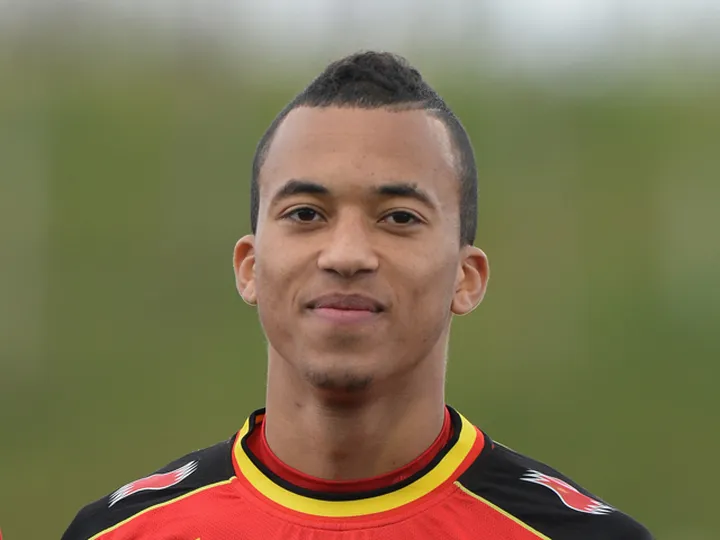 Report: Everton close in on Henen deal