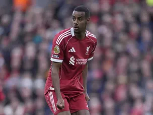 The prodigy returns? ‘Complicated’ return of former £85m Red could help Isak
