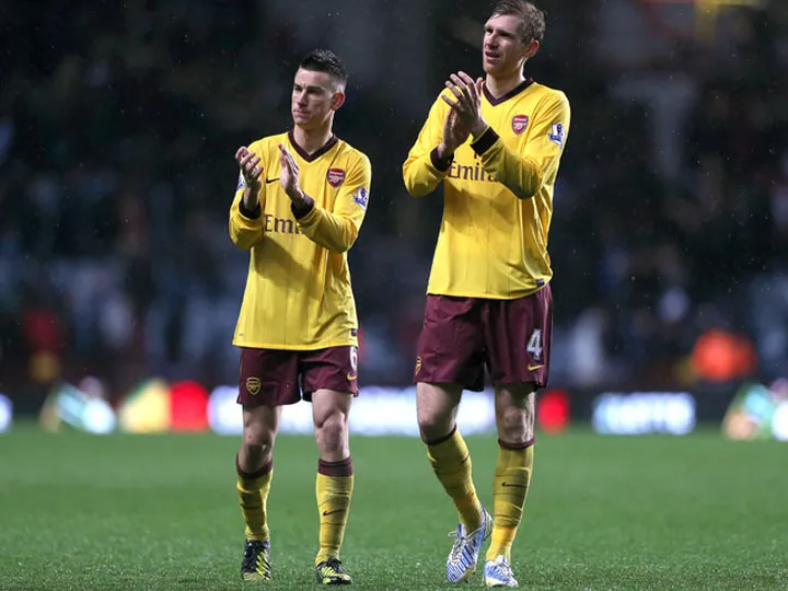 Koscielny lauds Mertesacker partnership