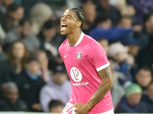 Sunderland near historic £25.6m swoop: Latest transfer news and rumours today