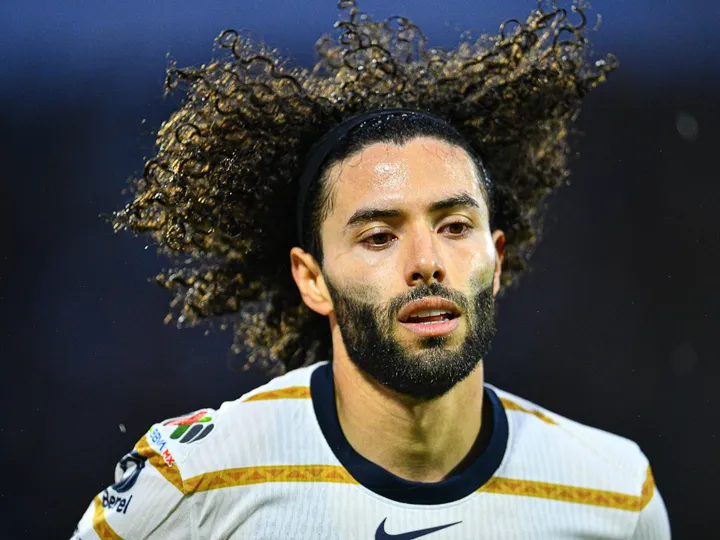 "A source of pride" - Manager confirms Liverpool tried to sign Mexican winger