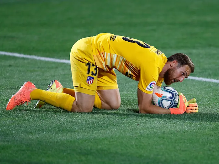 Chelsea 'need to pay Jan Oblak release clause'