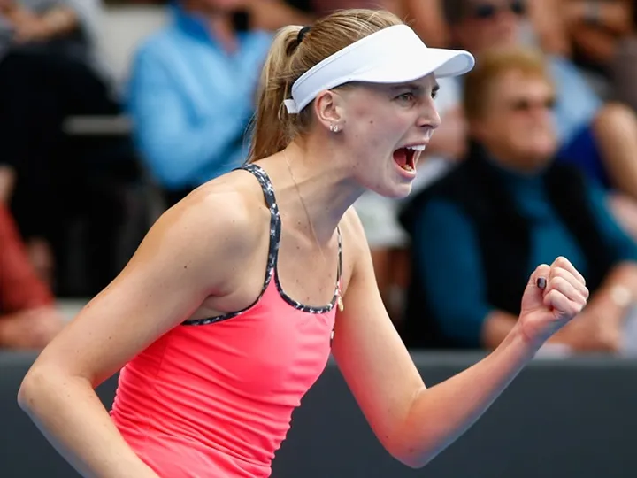 Broady prevails from controversial Ostapenko clash