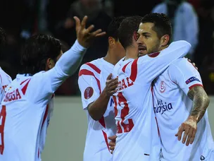 Unai Emery explains Vitolo change