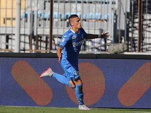 Zielinski inspires Empoli to victory