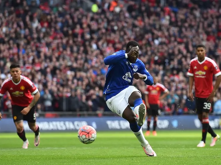 Chelsea to continue pursuit of Lukaku?